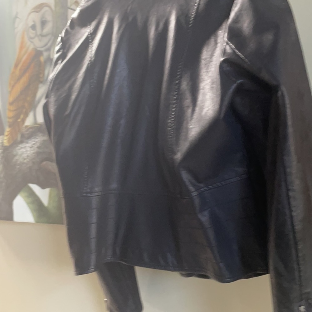 Faux leather bomber - Picture 3 of 3